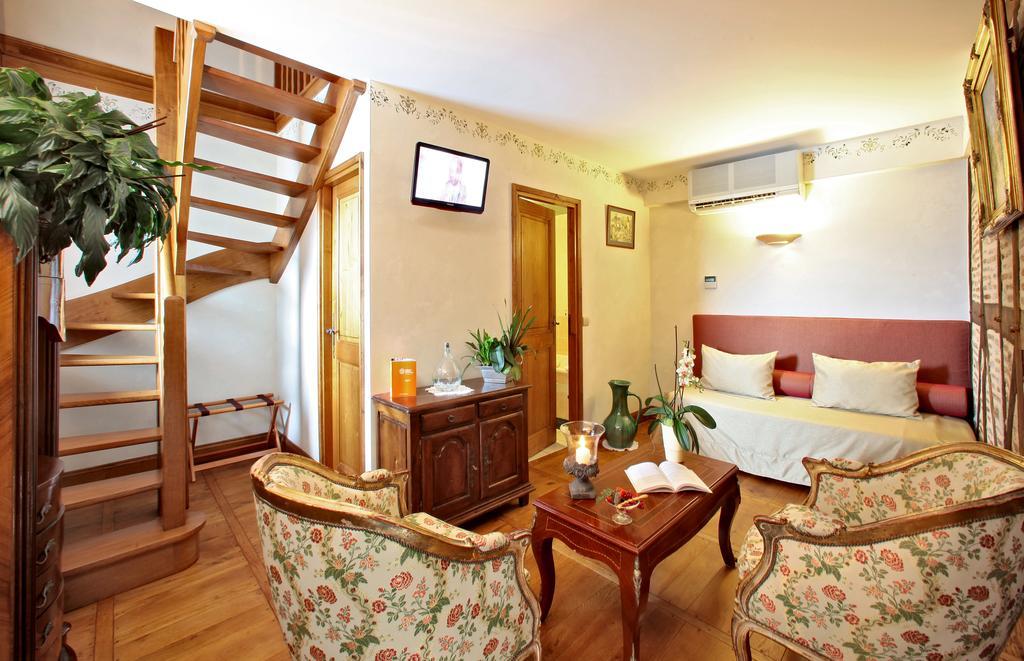 La Terrasse - Teritoria Hotel Meyronne Kültér fotó